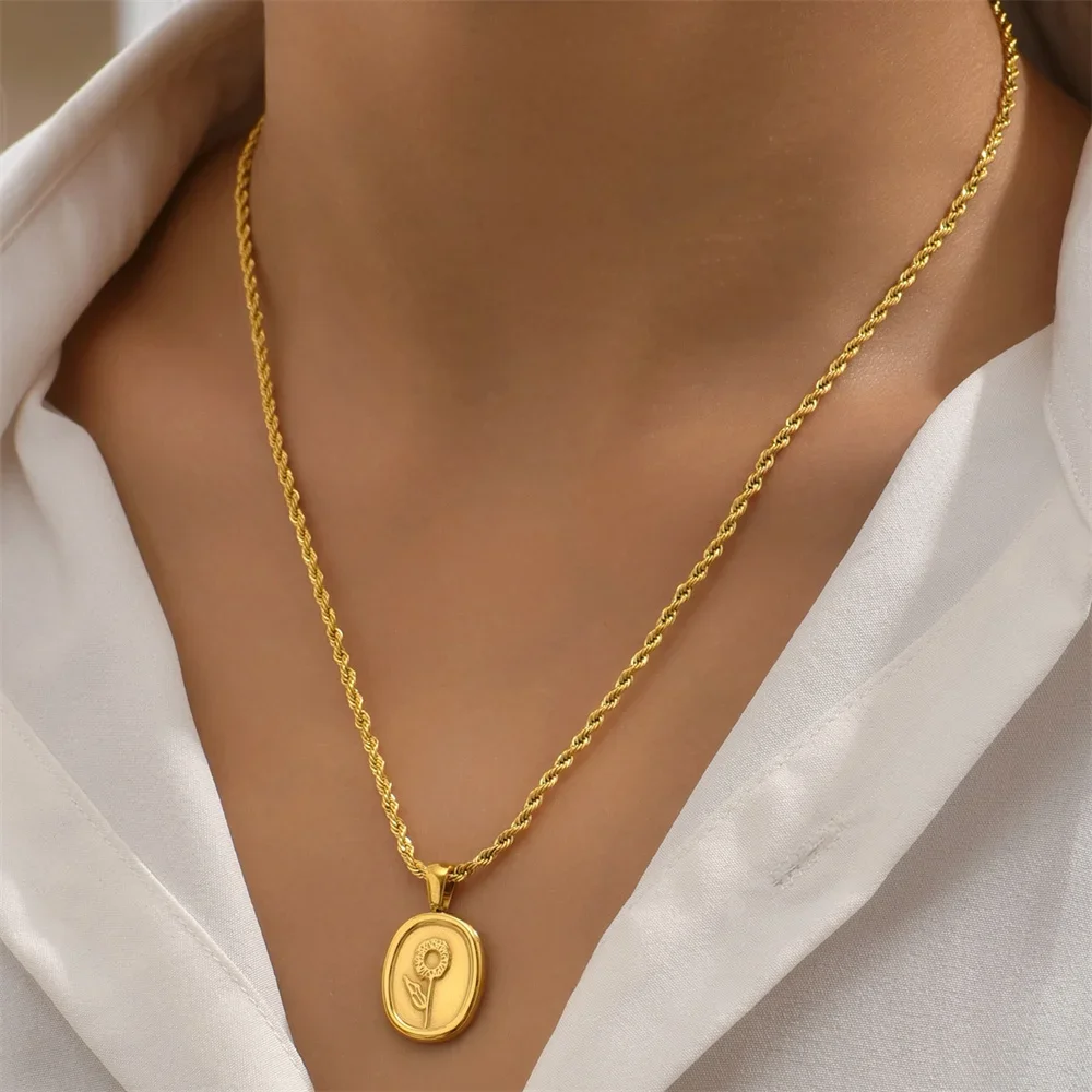 Vintage Gold Plated Twist Chain Mirror Sunflower Coin Pendant Necklace For Women Female Girl Fashion Boho Simple Jewelry Gift