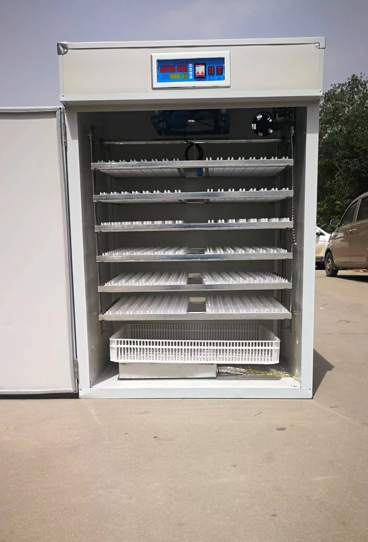 Fully Automatic Poultry Incubation Equipment Egg Incubators for Chicken Duck & Goose with Hatching Cabinets view 4