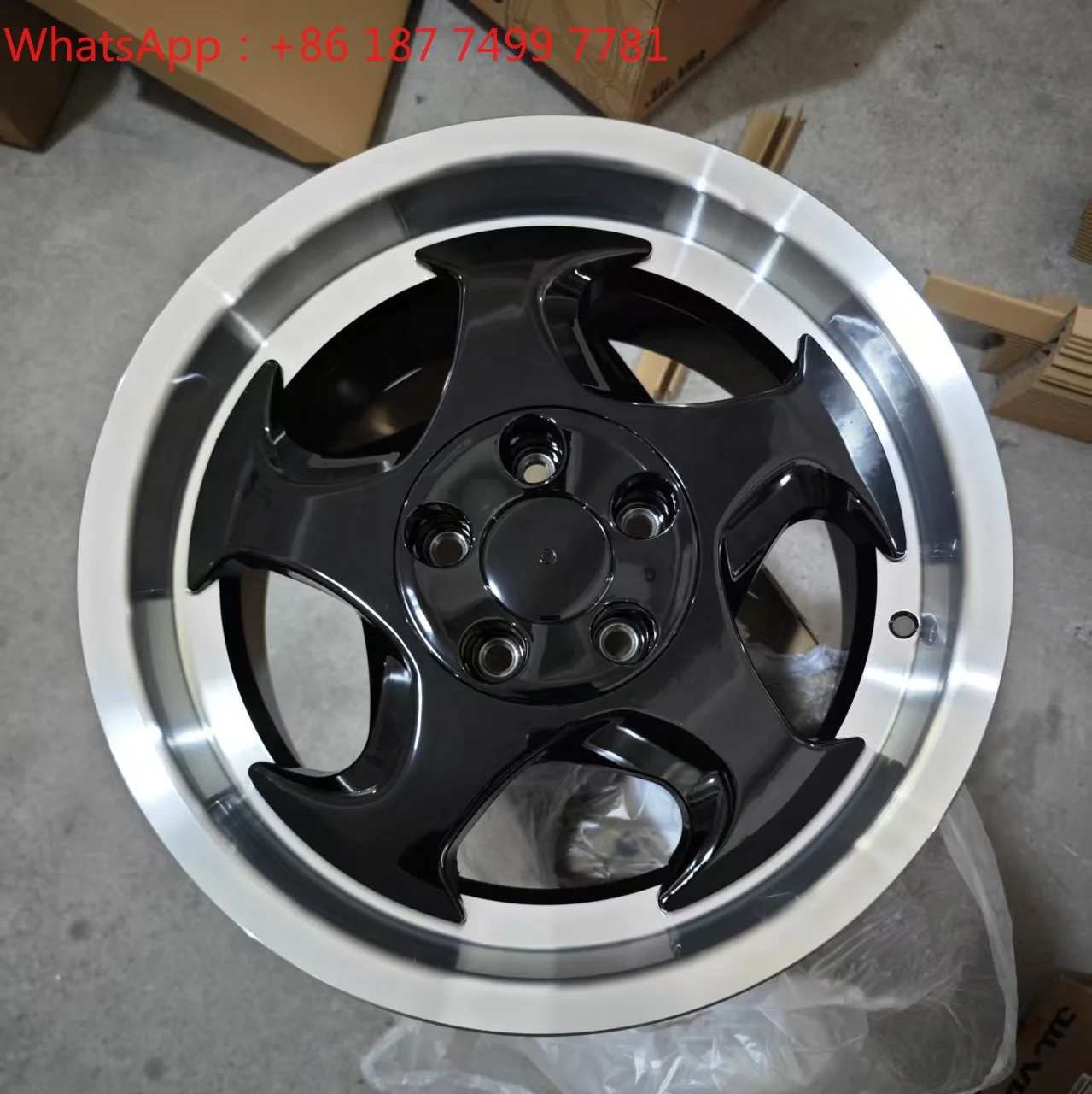

YQ High Quality Alloy Car Rims Jantes 17 Inch 8j 9j PCD 5X120 BML + Black Cover Deep Lip Passenger Car Wheel for E34 E36 E39 E46