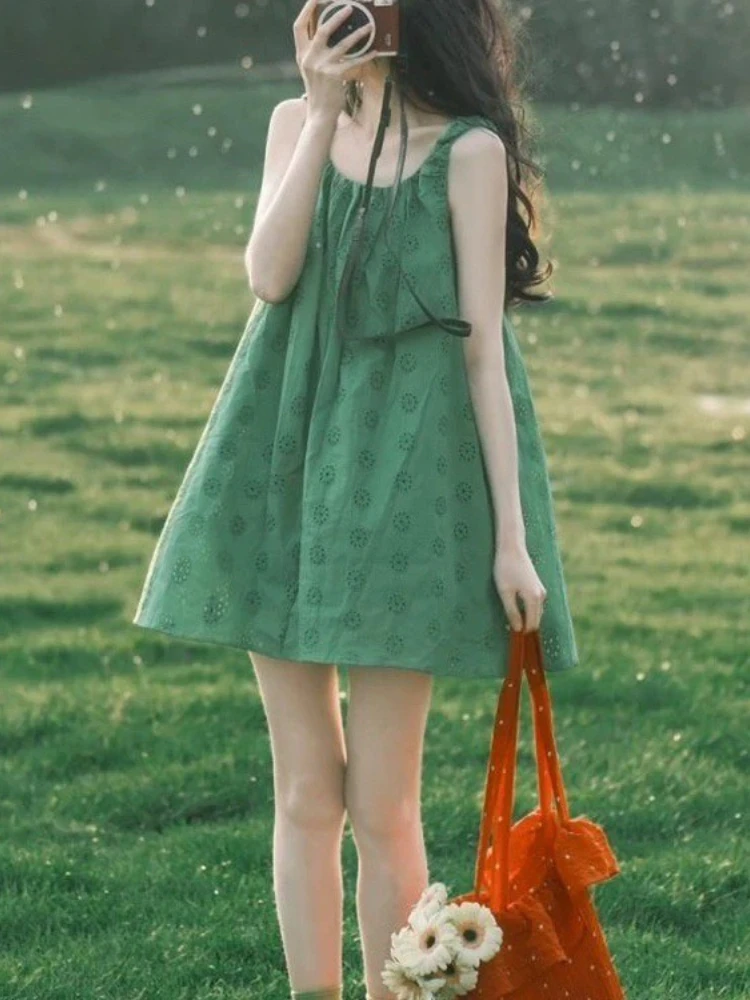 Grünes Kleid mit Blumendruck, Rundhalsausschnitt, ärmellos, A-Linie, lockeres Kleid, Wald-Pastoral-Stil, einzigartiges, atemberaubendes, hübsches Leibchenkleid