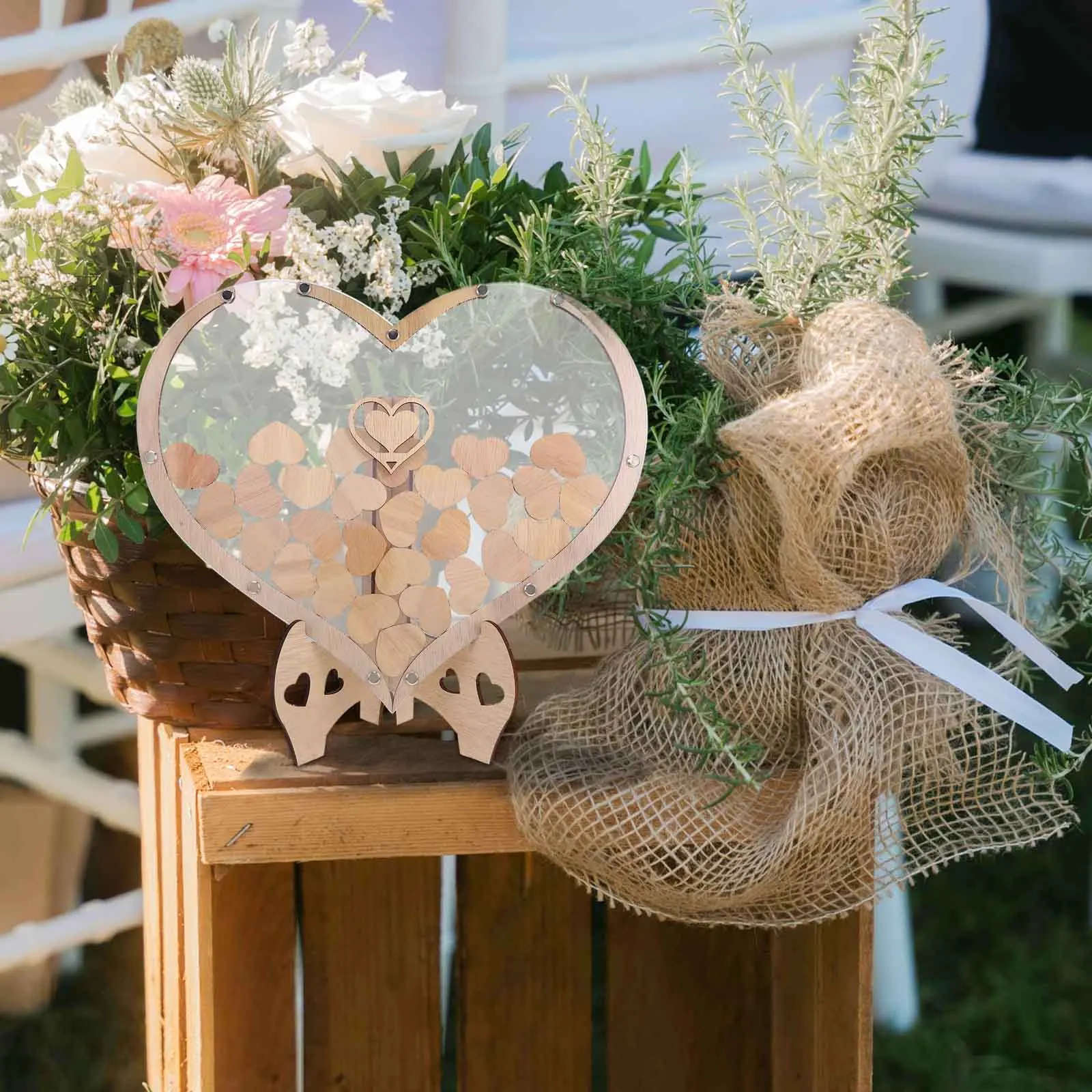 

1Set Heart-Shaped Wooden Guest Book Creative Design Romantic Wedding Birthday Decor Wedding Guest Book Wooden Guestbook