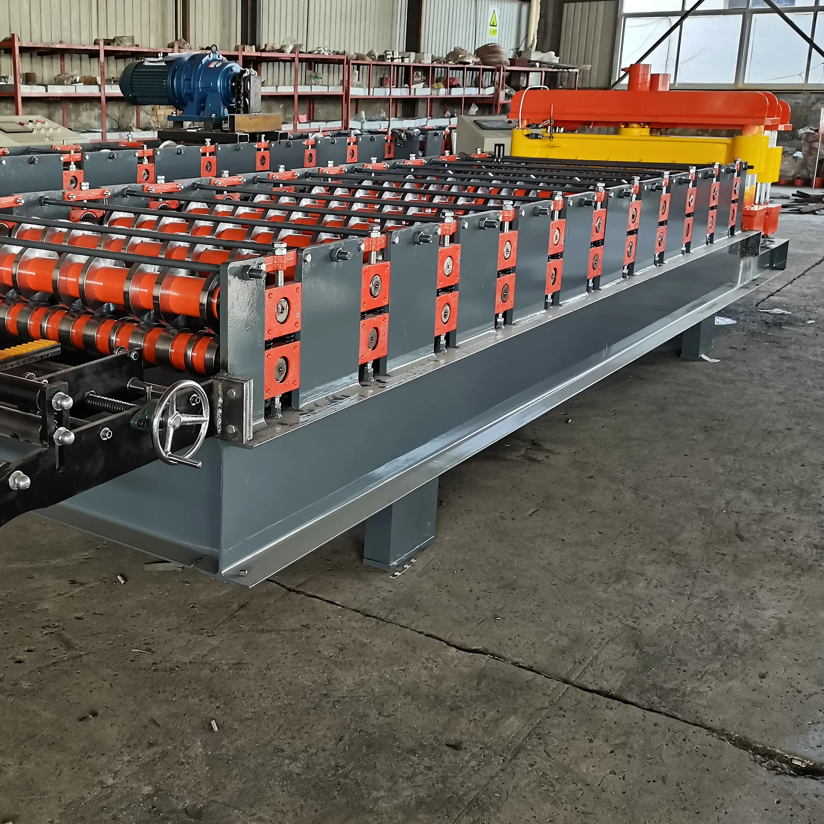 Export Standard Corrugated Profile Metal Roofing Tile Making Machine
