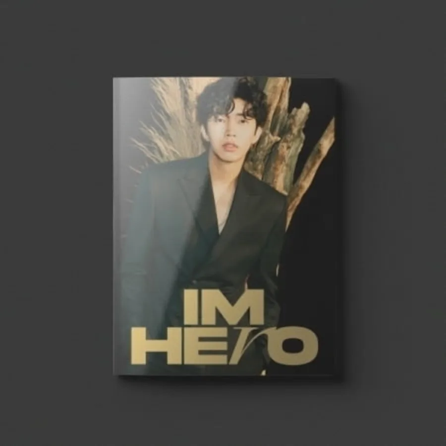 Lim Young Woong - Im Hero - Photo Book Version - incl. Photobook Message Card Poster Postcard Photocard + Sticker - Music and P