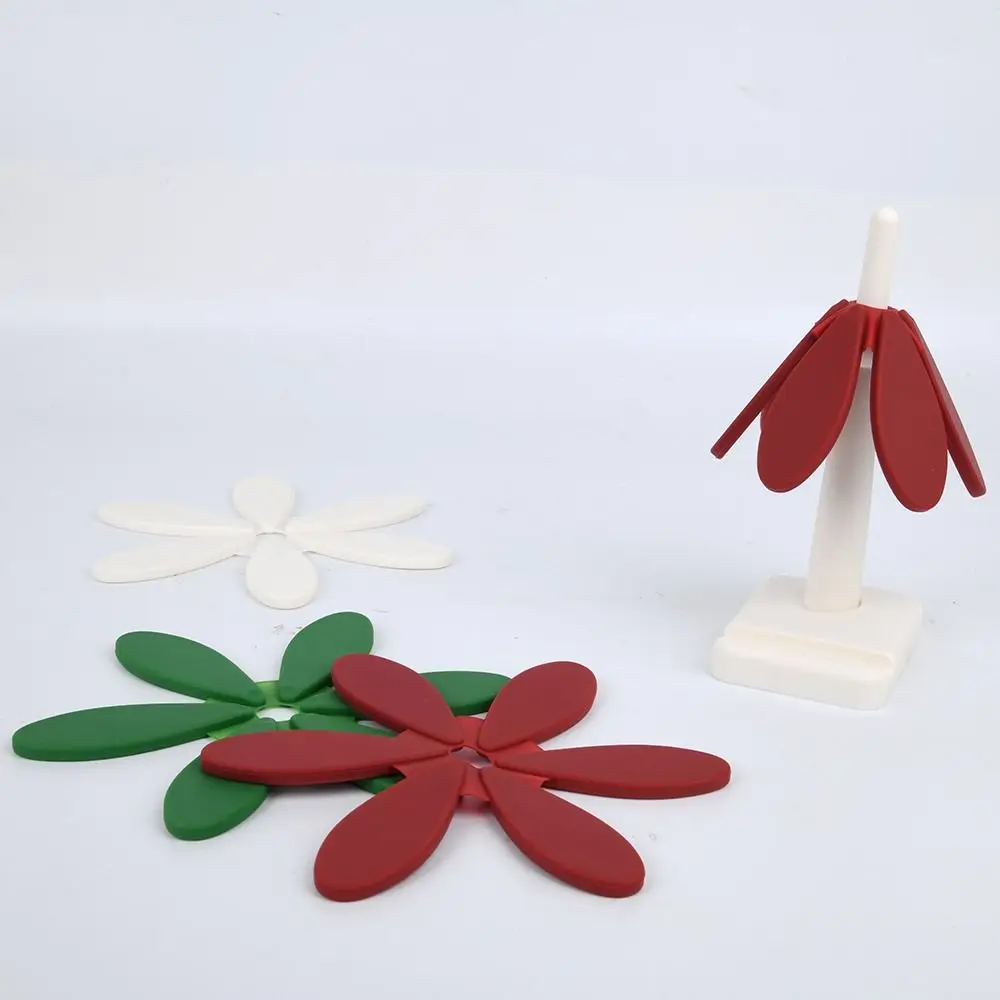 

Anti Scald Christmas Tree Table Mat Heat Resistant Foldable Foldable Coaster Creative Anti-fouling Dishes Insulation Pad