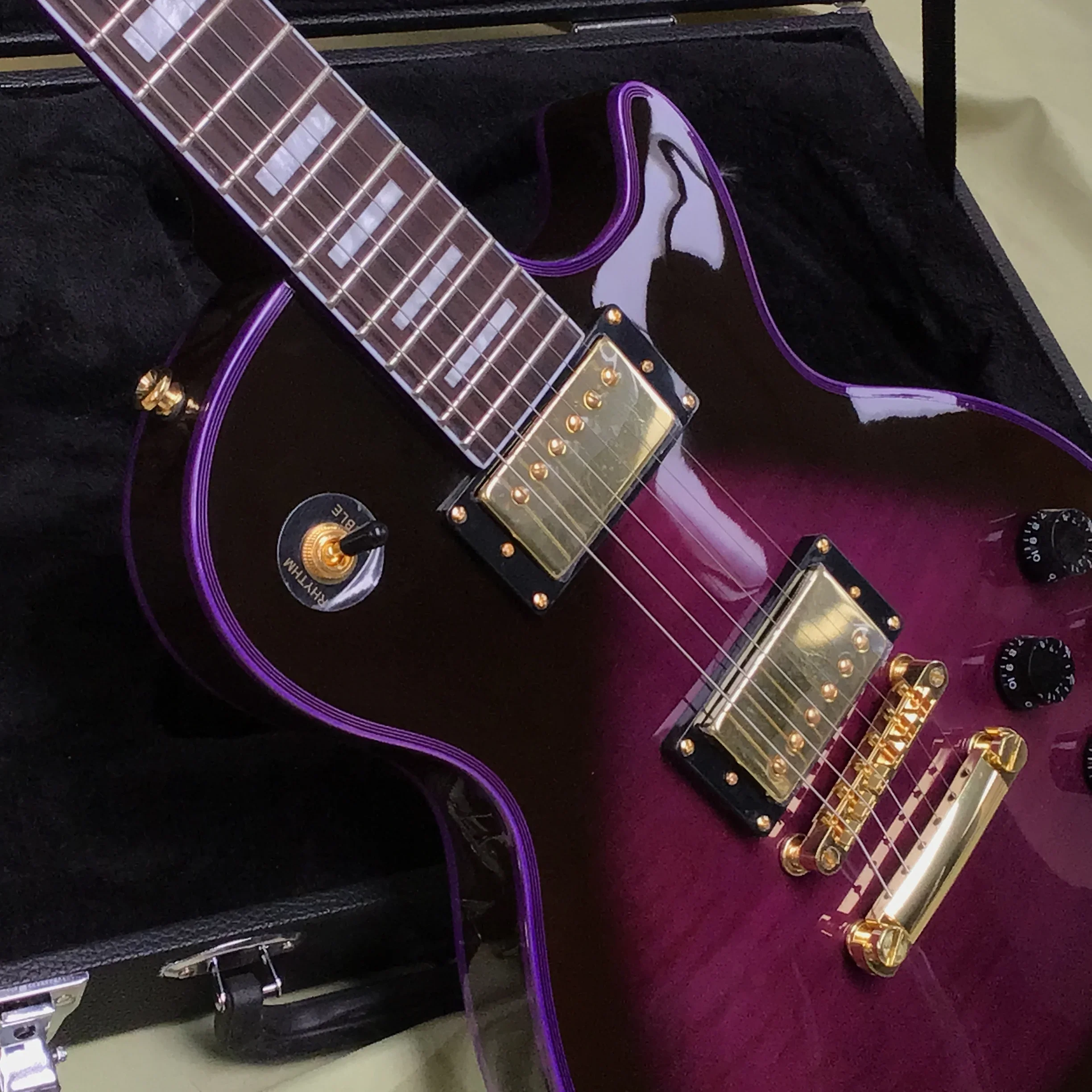 Wholesale Price High Quality Solid Body Stringed Instrument Lp-100 Purple Color Electric Guitar