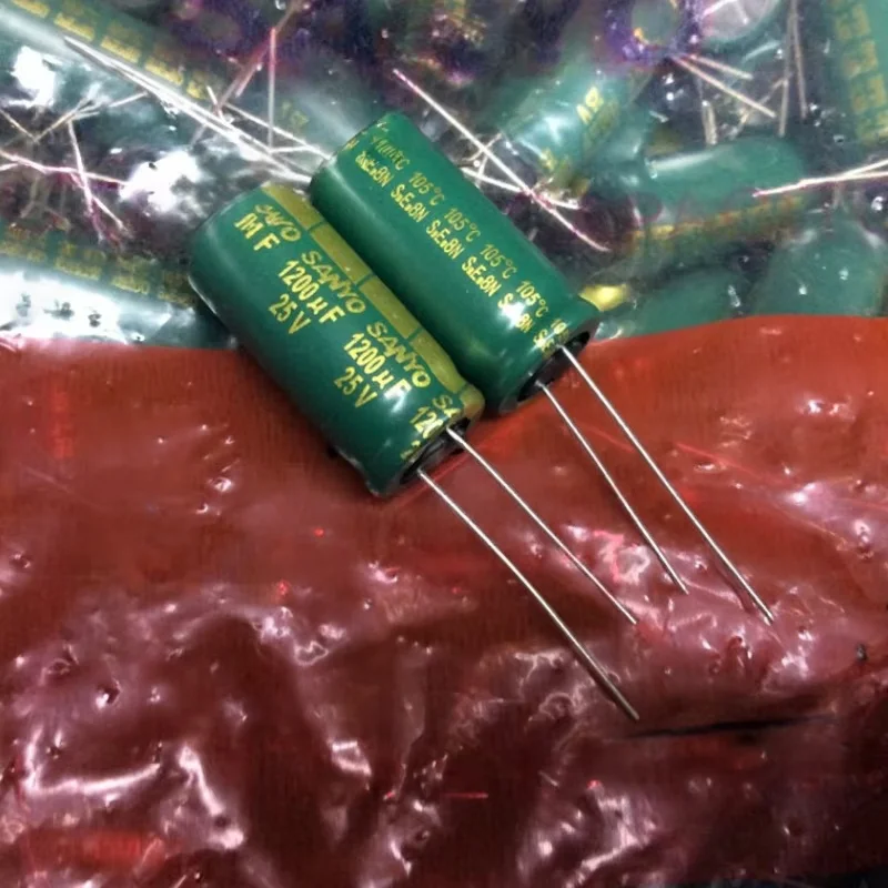 10PCS Aluminum Electrolytic Capacitor 25V 1200UF 12.5X25 AX High Frequency and Low Resistance