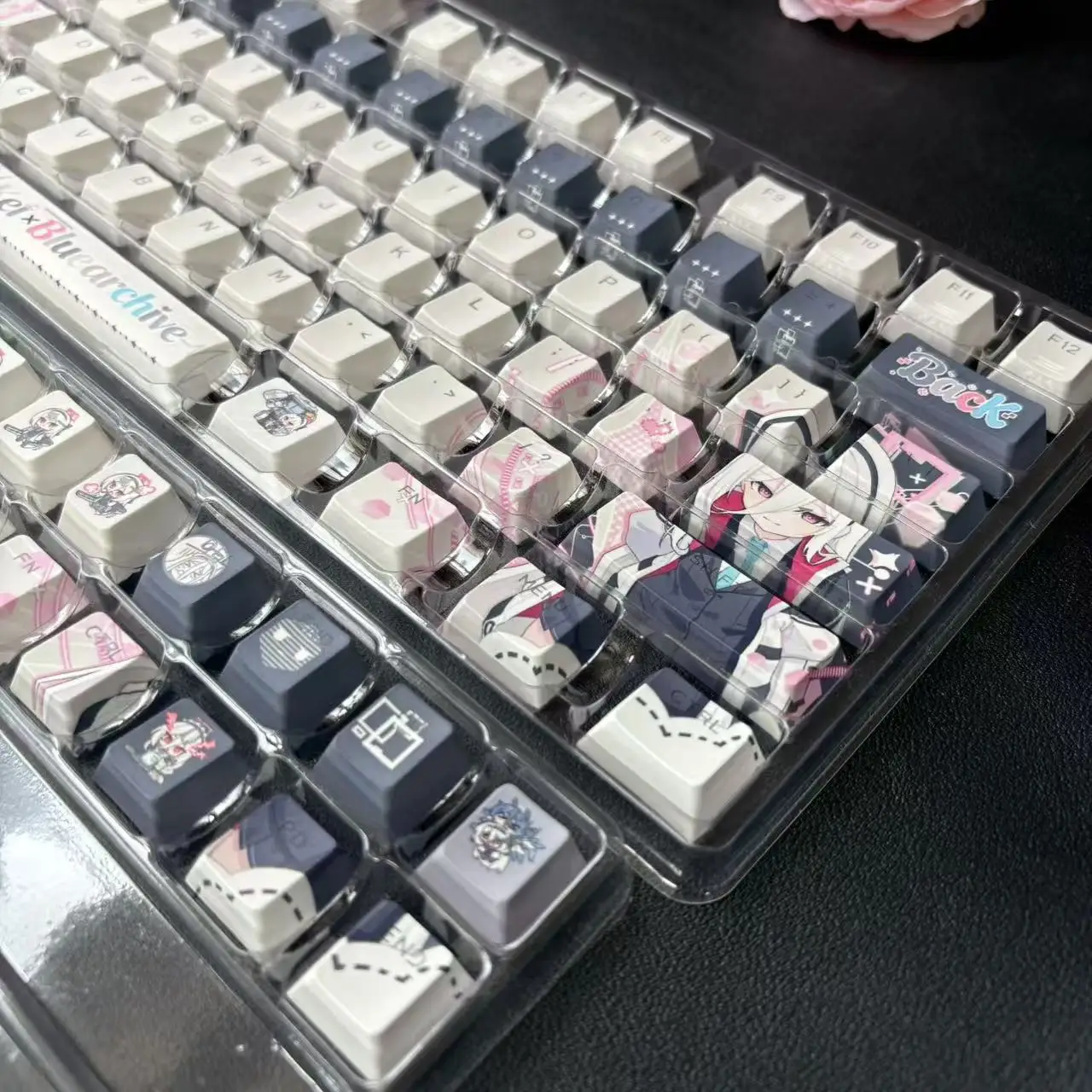 Blue Archive Kay Keycaps 122 Klawisze ケイ Kei Keycap Gaming Anime PBT DYE-Sub Cherry Key Cap do Made68 Mad68 Wooting 60 — zdjęcie produktu 5