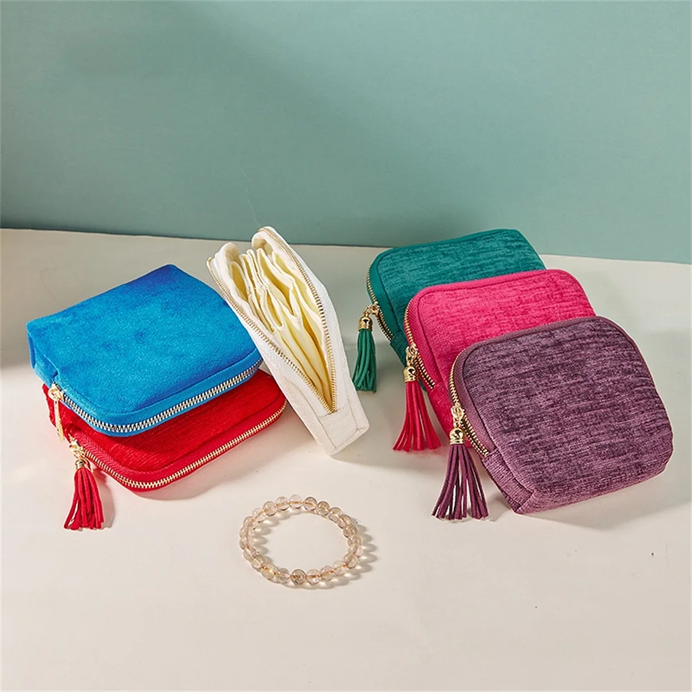 Jewelry Organizer Multiple Compartments High Capacity Travel Jewelry Storage Bag Zipper Delicate Clutch Bag for Women Travel