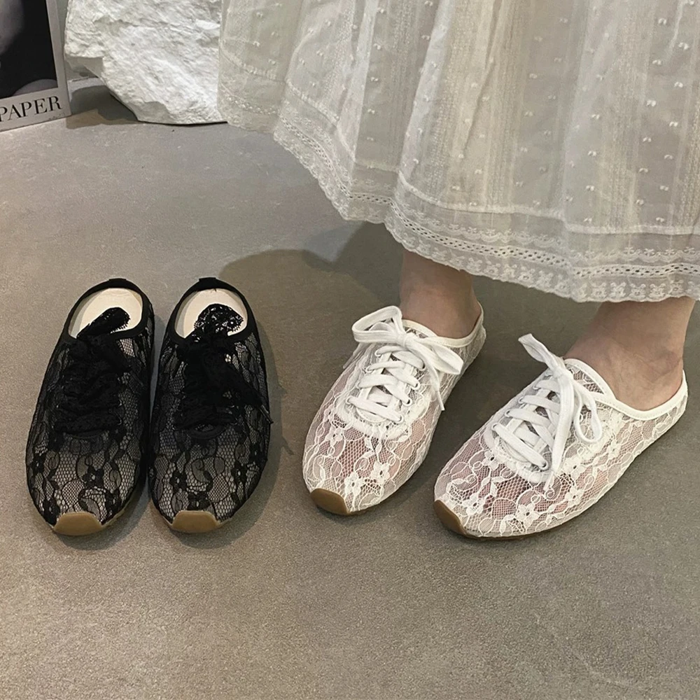 

Women's Lace Embroidery Lace Up Mules Flats Fashion Closed Round Toe Slip On Comfortable Slippers for Party Date Prom Wedding
