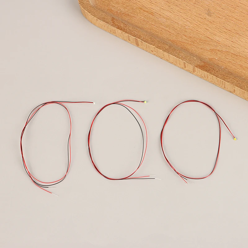 

TH 10 шт. проводные 30-см 3В светящиеся LED-лампы для моделей железных дорог, DIY, с проводами, 0805 мигающие SMD LED, микро-лицевые светодиоды, предварительно припаянные к чипу