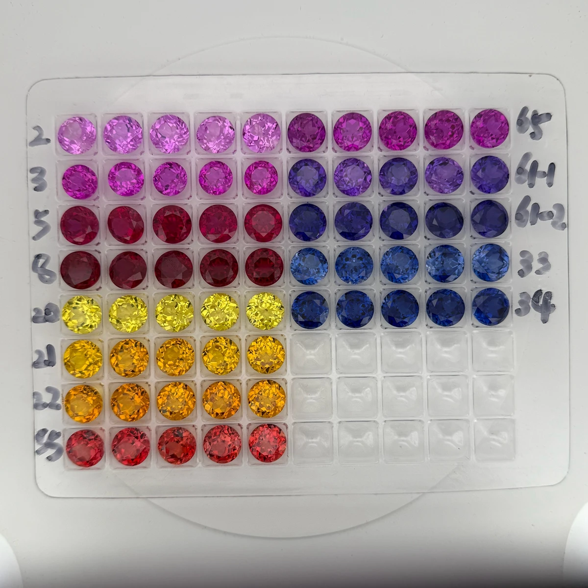 

Round Brilliant Cut 1.5 - 12mm Blue Yellow Purple Orange Red Pink Synthetic Sapphire Gemstones