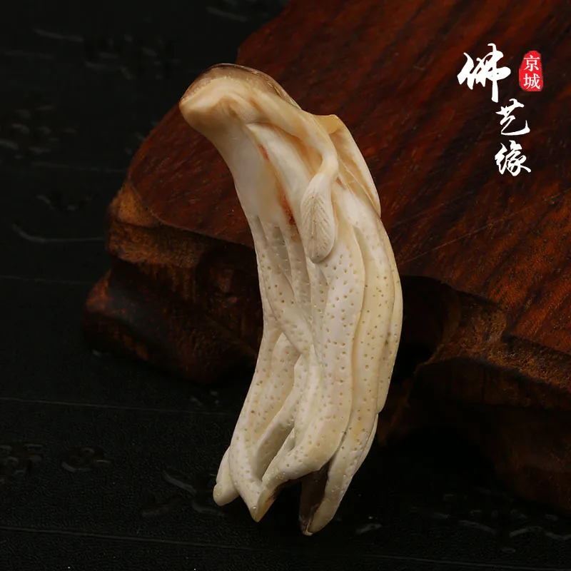 

Natural Camel Tooth Carving Buddha Hand Pendant King Kong Xingyue bodhi Pendant DIYAccessories