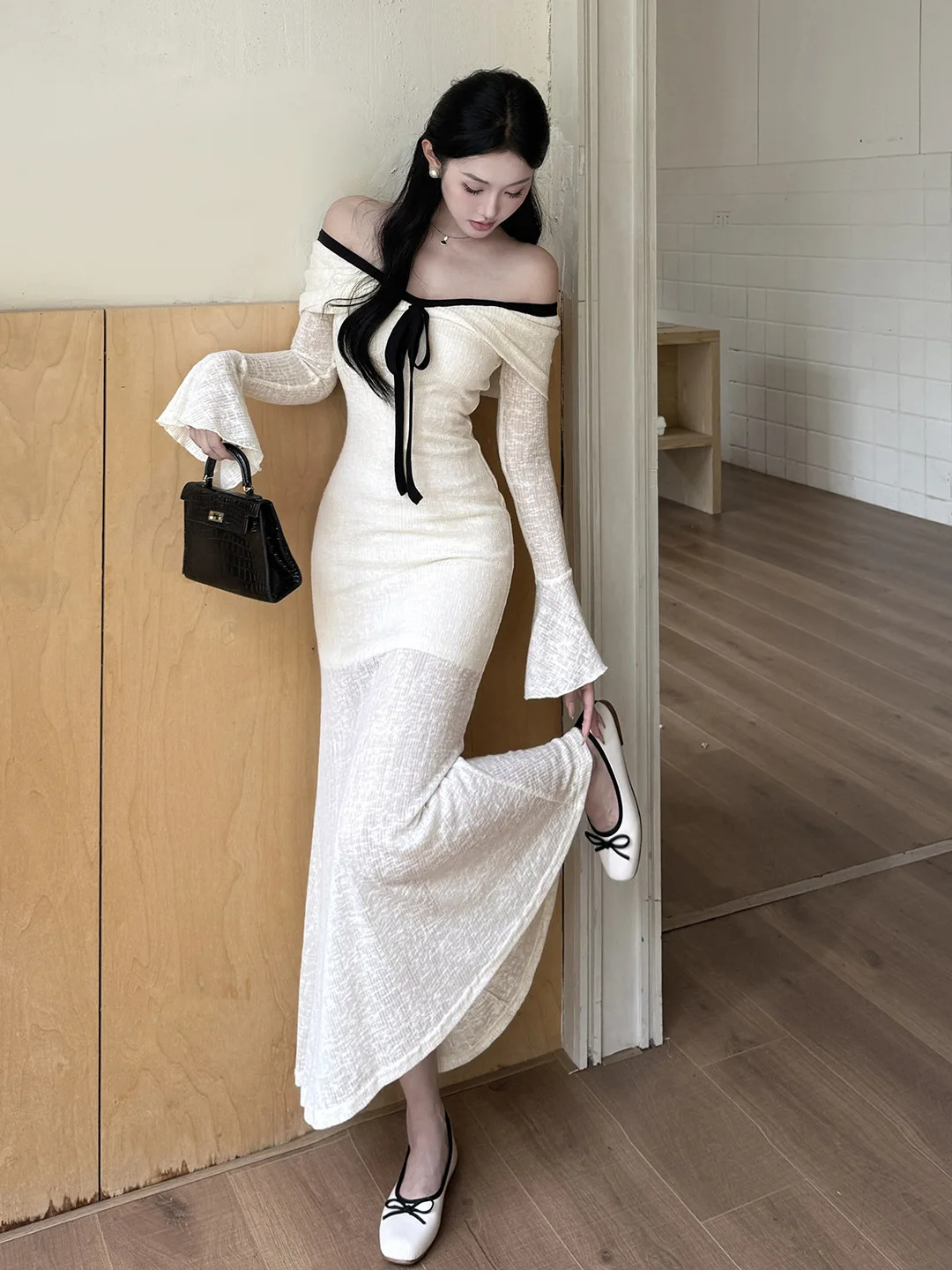 フランス製 オフショルダー レース スプライス ホワイト ボディコン マキシドレス シック セクシー ワンショルダー ベルスリーブ フォーマル パーティー ガウン ローブ