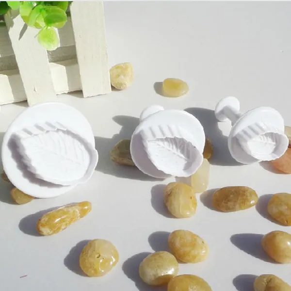 3Pcs Rose Leaf Fondant Plunger Cutters Set White Food-Grade ABS Plastic Cake Decorating Tools for Wedding Anniversary Christmas