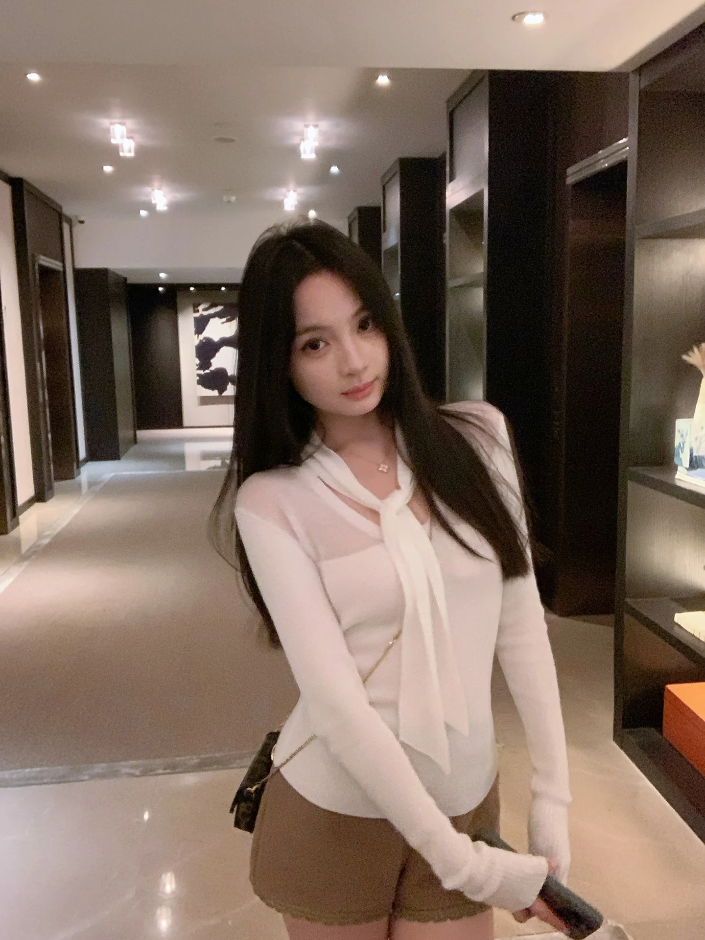 

White Sa V-Ne Knitwear Women's Inner Wear Base irt Top Pure Lazy Sle Long Sve Regular Length