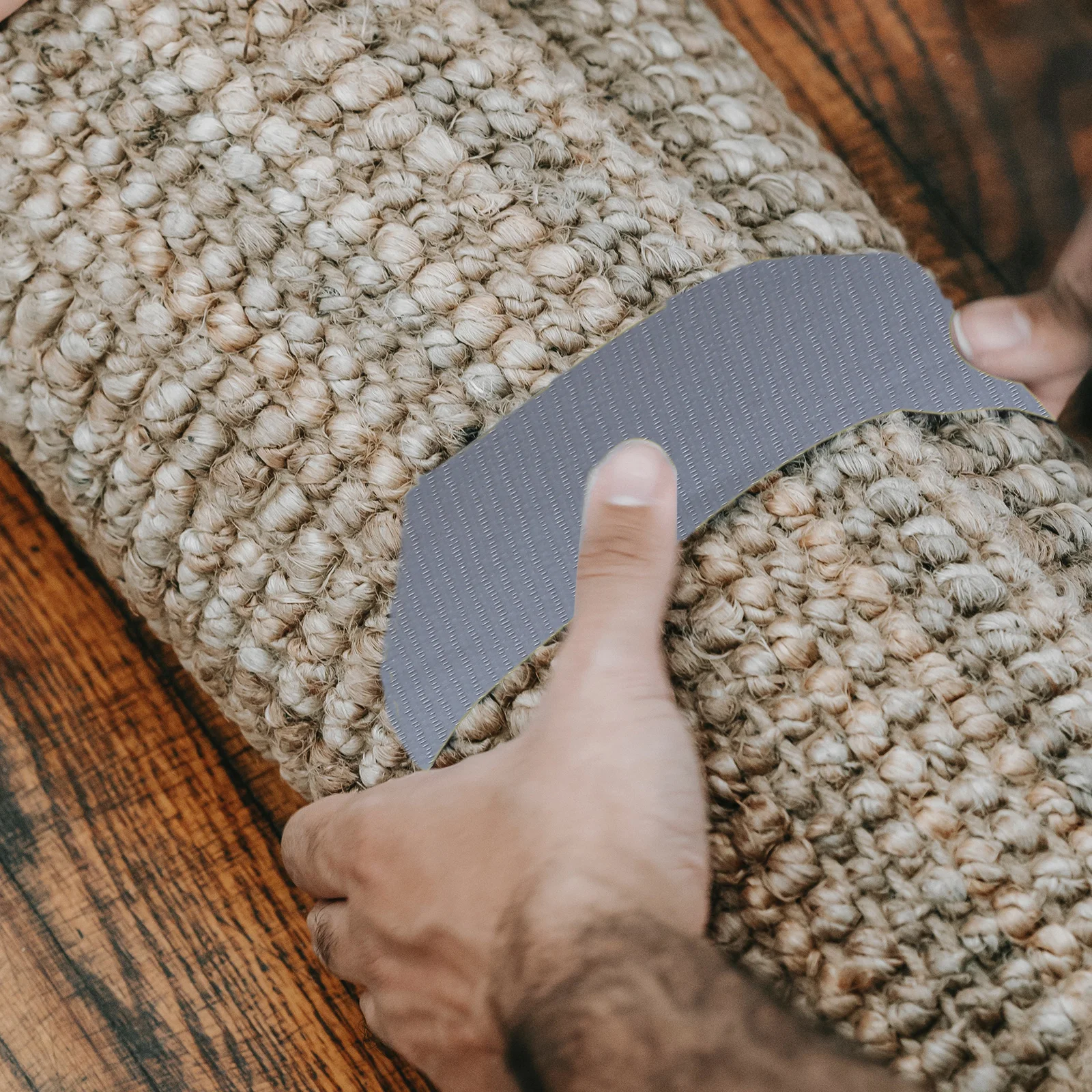 

1 Roll Leak-Proof Package Tape Heavy Duty Waterproof Carpet Tape for Daily Use Binding Sealing and Electrical Protection