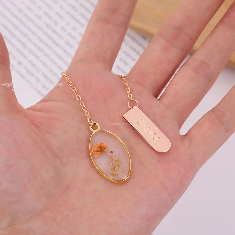 Oval Embossed Bookmark Book Accessories Student Reading Marker Crystal Pendant Aesthetic Book Binder Page Folder School Supplies