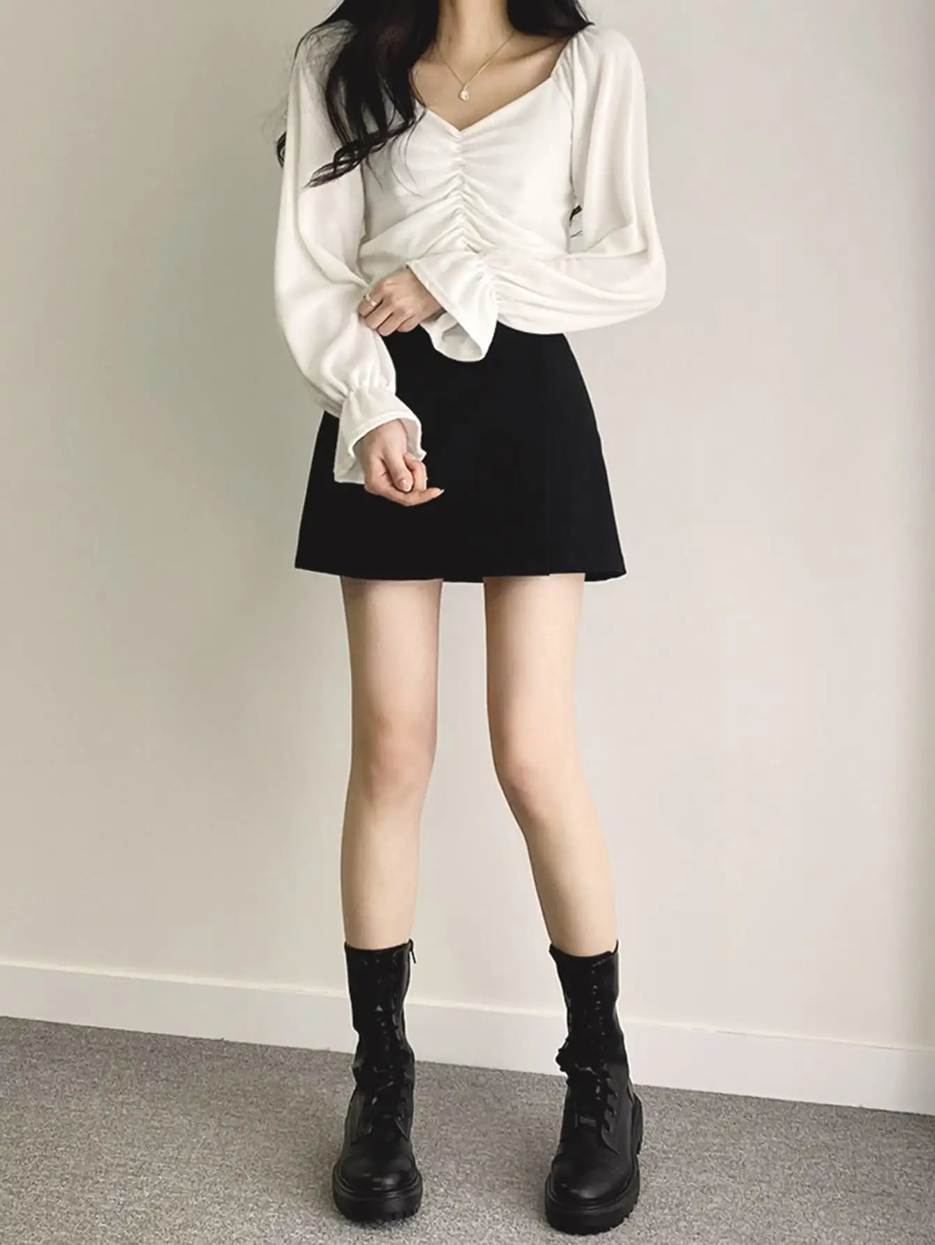 Korean version ins solid color slimming versatile fresh half skirt A-line skirt short skirt women's work skirt