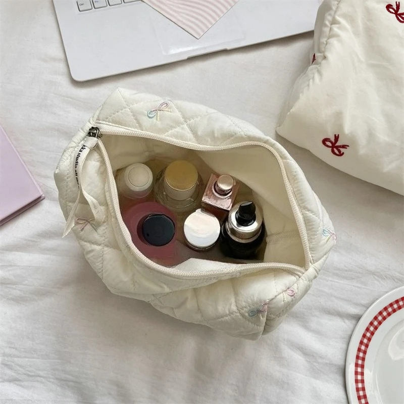 New Embroidered Cosmetic Bag Women Makeup Organizer Zipper Toiletries Travel Wash Pouch