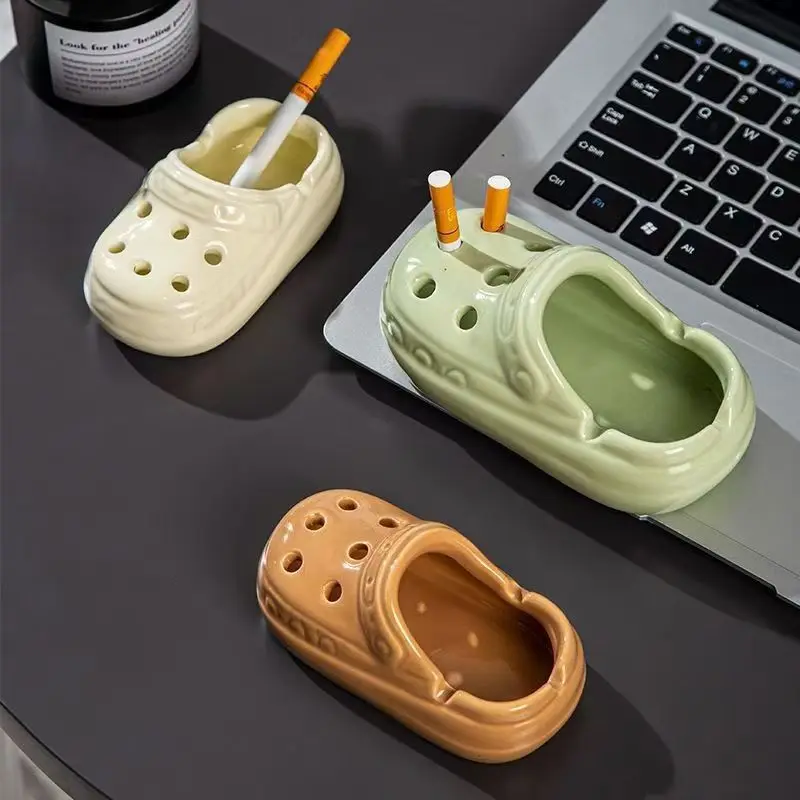 Cute slippers Ceramic Ashtray Decoration Ornaments Office Living Room Ashtray Ash-Proof Ashtray Smoking Accessories