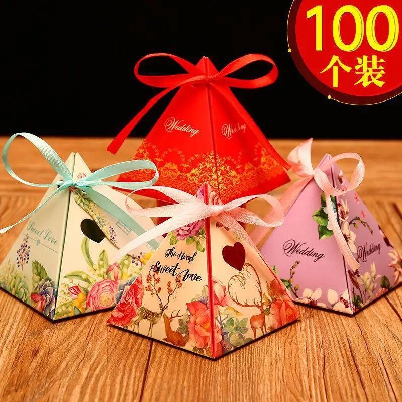 Creative Promotional Exquisite Triangular sweet Camellia rose Flower Wedding Favors Candy Boxes Chocolate Gifts Box Ribbon Tag