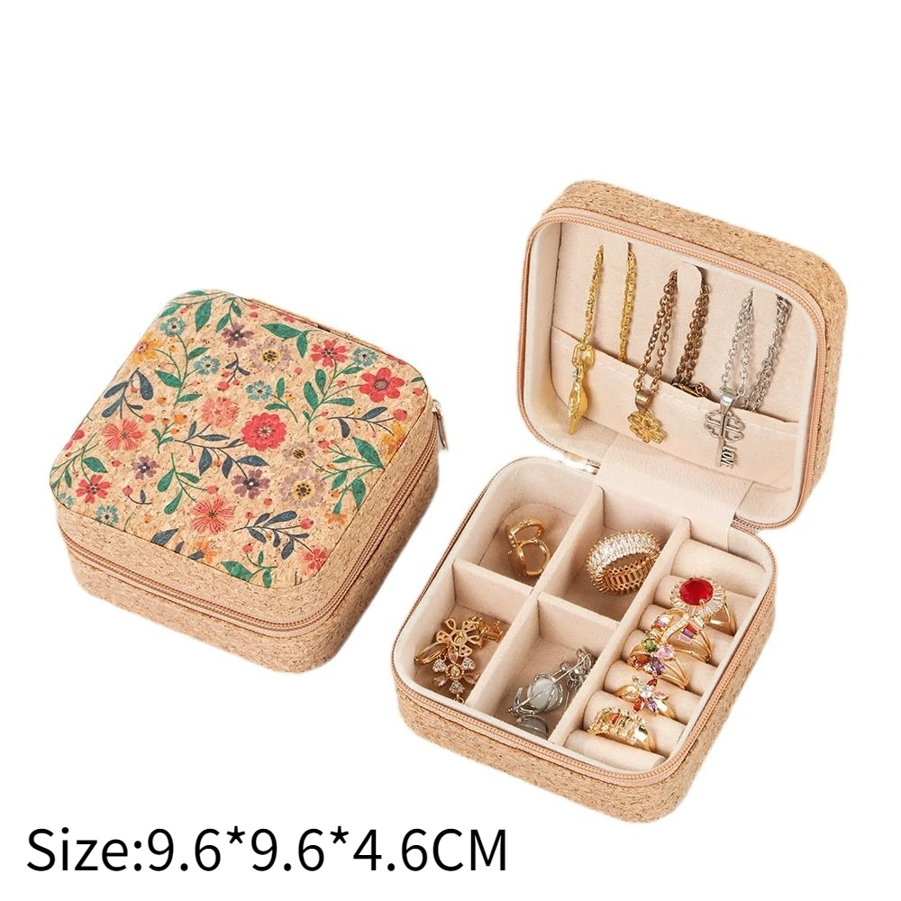 صندوق مجوهرات ريترو صغير محمول منظم مجوهرات السفر حافظة عرض للخواتم والأقراط والقلادة والأساور حقيبة تخزين المجوهرات
