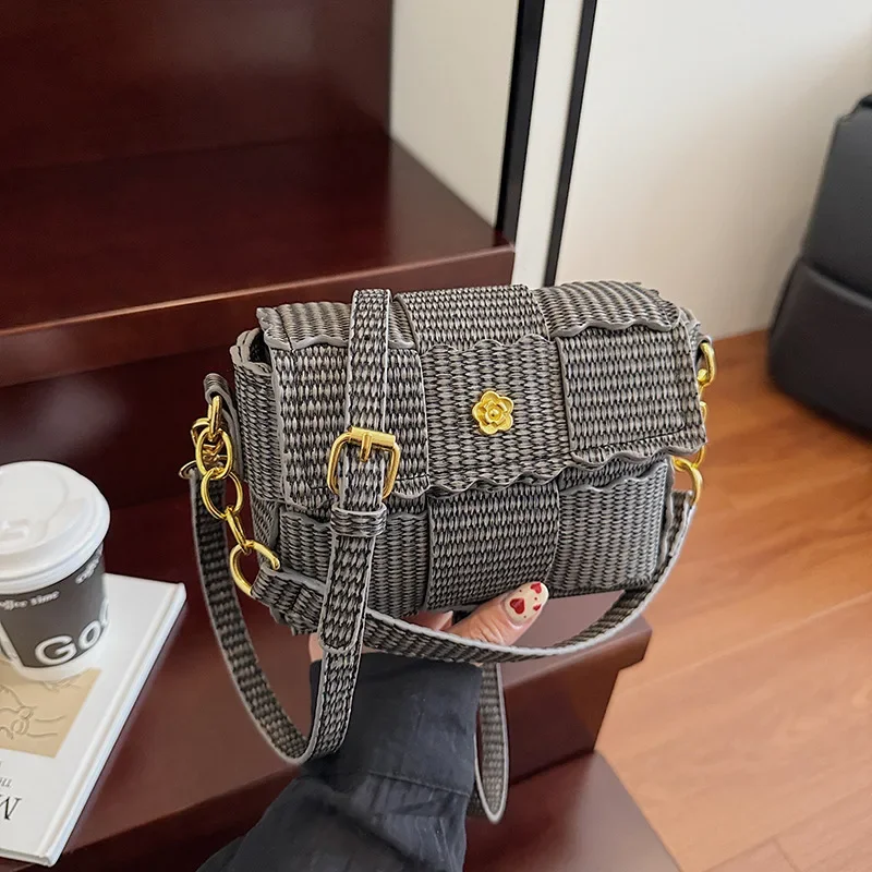 

2025 New Euro-American Trendy Niche Woven Bag: Women's Summer Fashion Versatile Messenger Small Square Bag