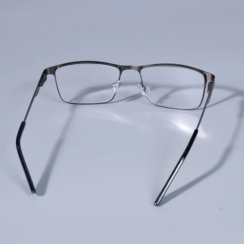 +0,75 1,25 1,5 1,75 2,0 2,25 2,75 Anti-Blaulicht Herrenbrille Quadratischer Metallrahmen Große Lesebrille Presbyopie-Brille Gafas Lectura – Detail 13