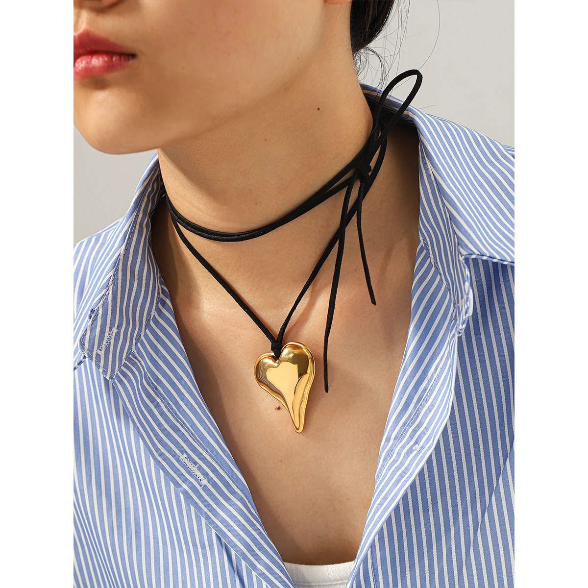 

NovaWay Stainless Steel Gold Plated Irregular Heart Pendant Necklace Waterproof No Fade for Women Daily Office Party Gift