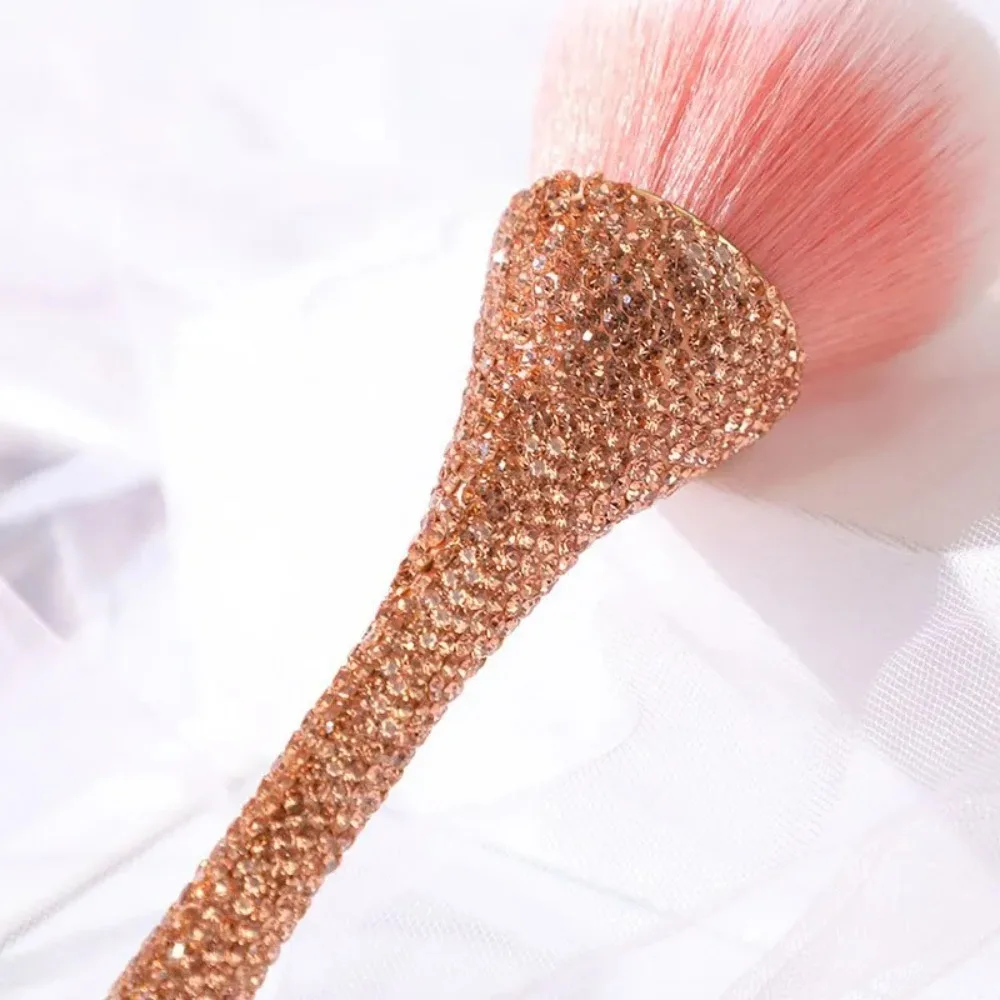 Artificial Fiber Diamond Handle Makeup Brush Diamond Inlay Rhinestone Handle Blush Brush Professional Fluffy Soft Bristles