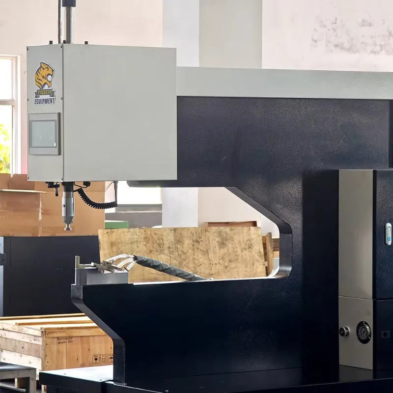 Large Workpiece Riveting Equipment Sheet Metal Riveter 1000mm Throat Depth Clinching Press Pem Fastener Insert Machine