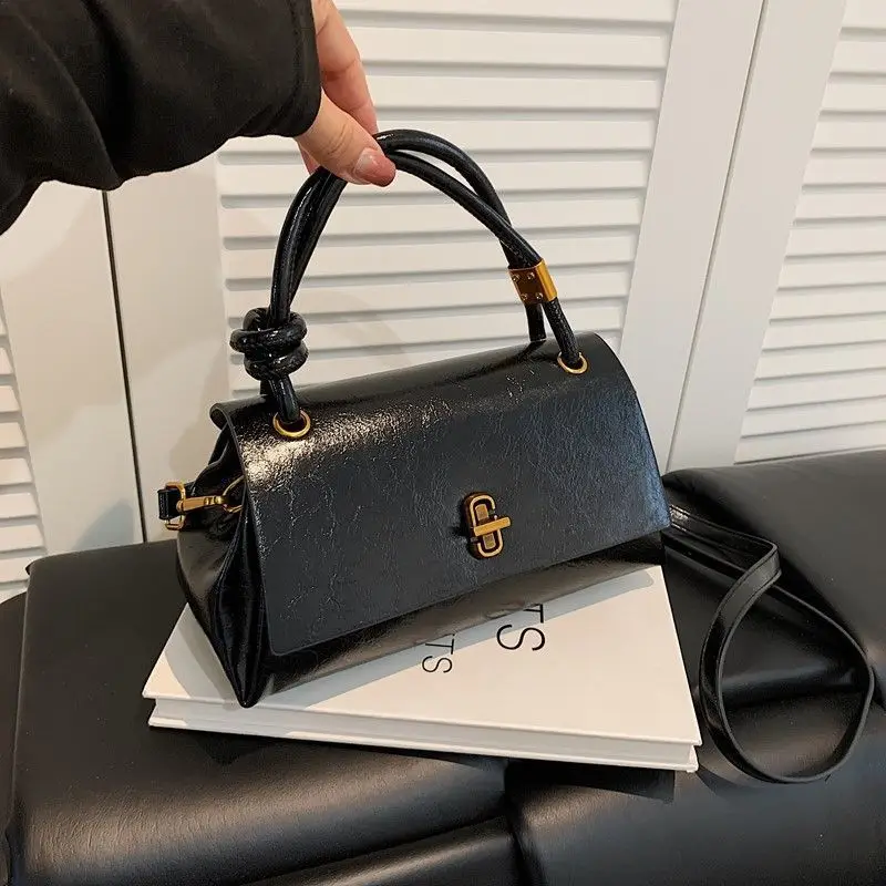 

Versatile Light Luxury Single Shoulder Oblique Span Portable Texture Women's Bag Casual Exquisite Simple Personality Fashion