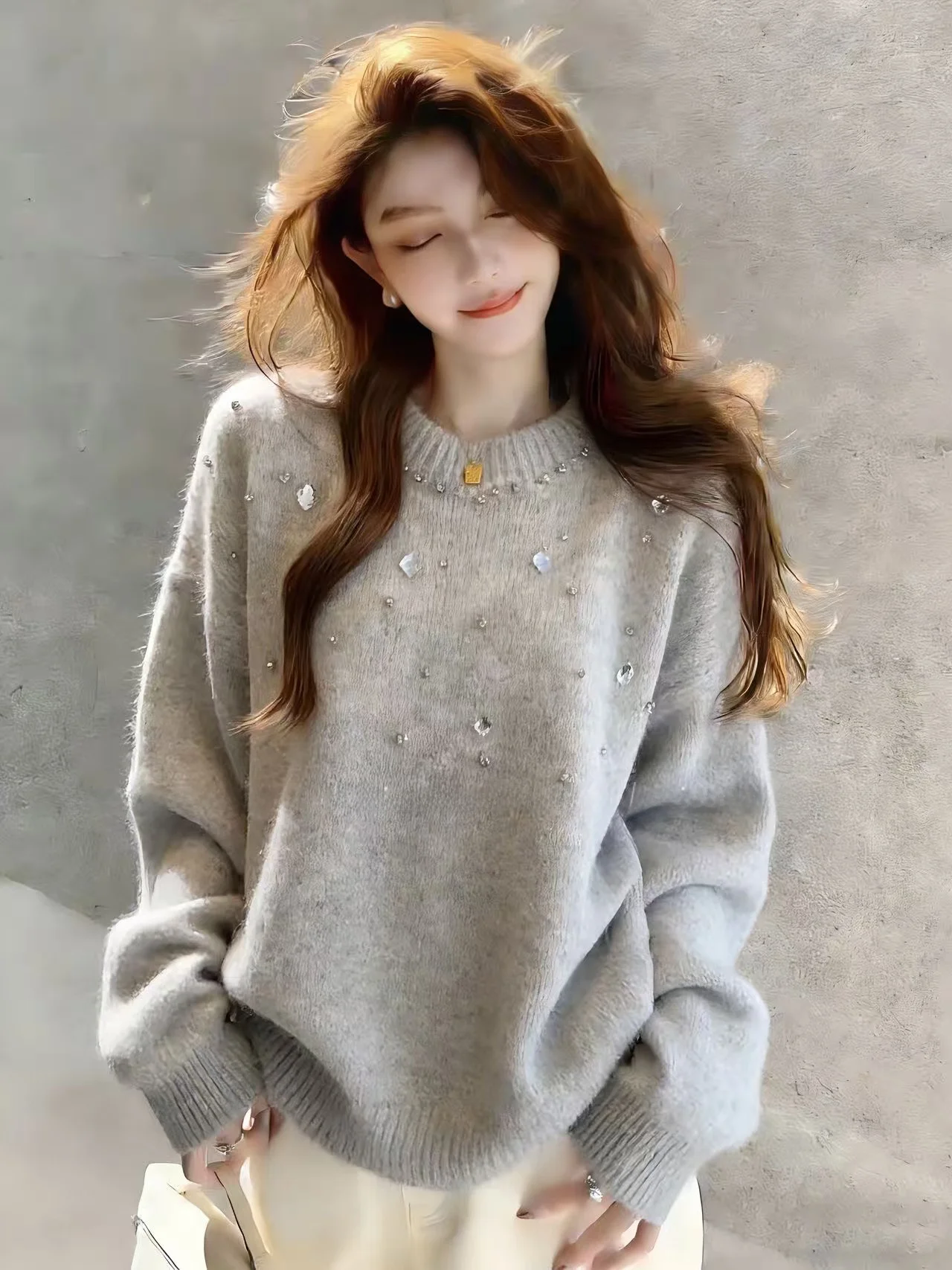 

Gray Heavywork Diamond Embedded Long Sleeve Knitted Sweater Women's Unique Beautiful Soft Cozy Commute Korean Style Silk Top
