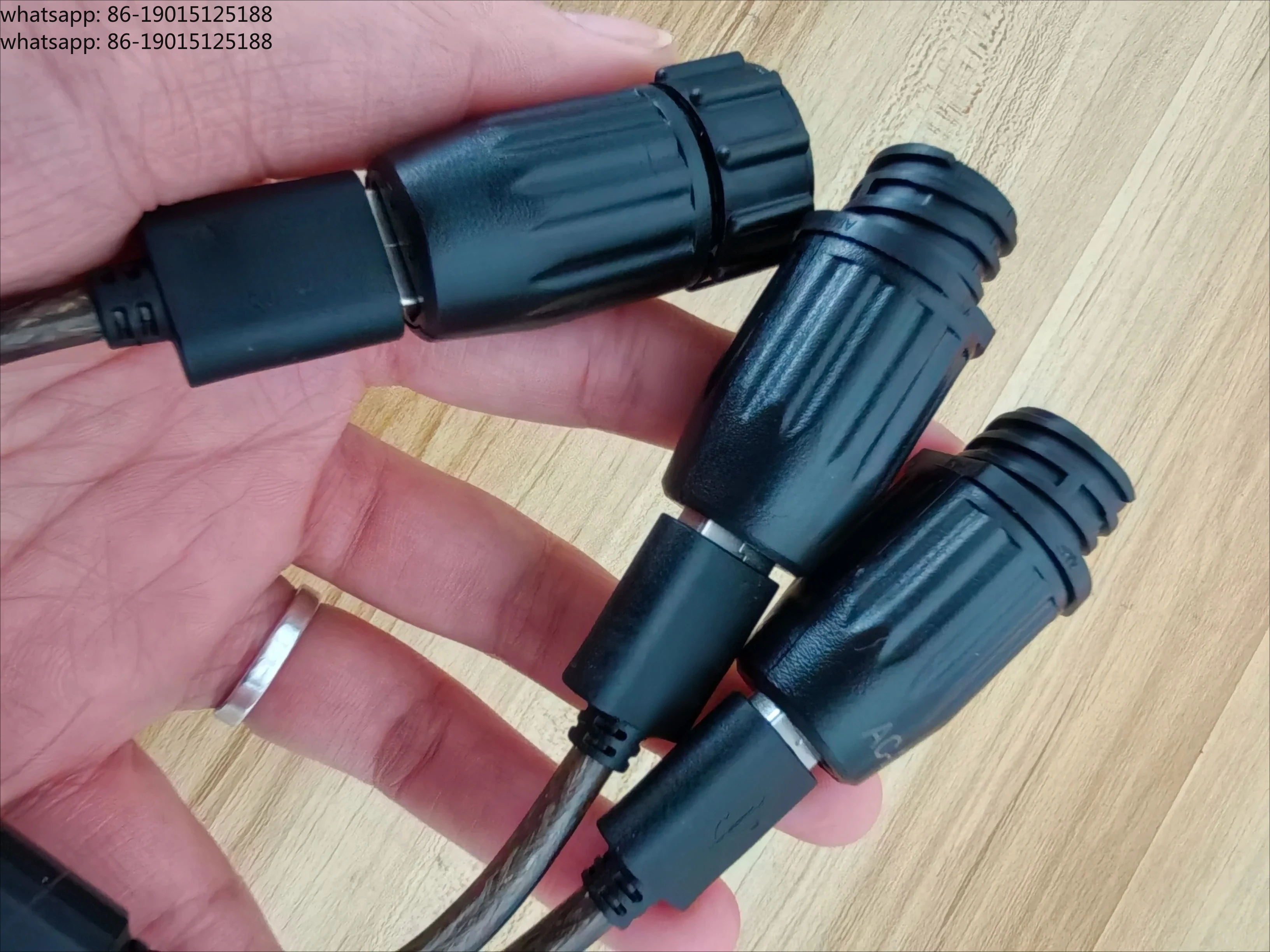 

Новый 2026 Разветвитель сигнала AIS Pilot Interface Split Line для двойного использования