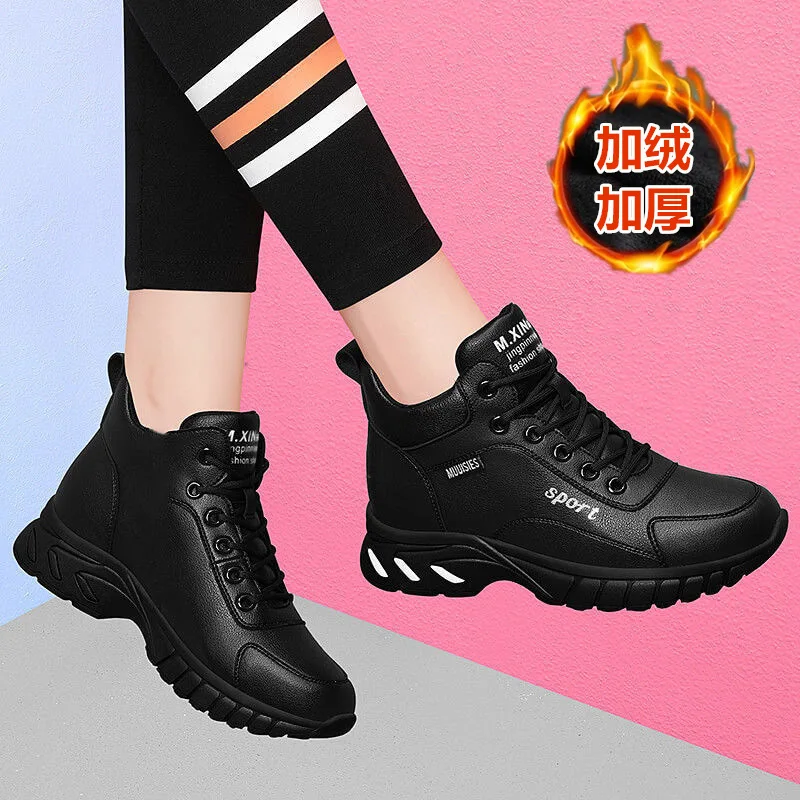 Winter Black Leather Sneakers Casual Women Waterproof Warm Flat Sneakers With Fur Fashion Slip On Trainers Sports Running Shoes