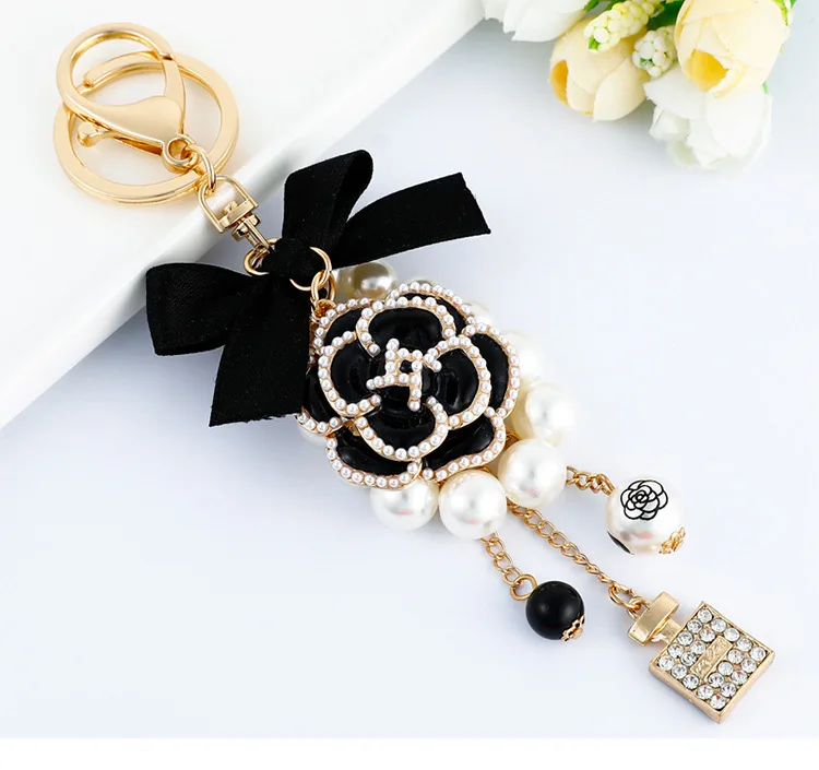 Exquisite and Creative Diyou Mountain Camellia Key Chain Exquisite Bow Pearl Chain Bag Pendant