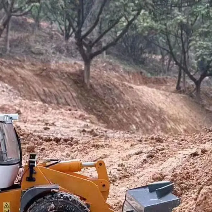 

1/14 RC Hydraulic Wheeled Loader 580 Remote Control Truck Construction Vehicles Painted Assembled Sound Light Model Toy TH22652