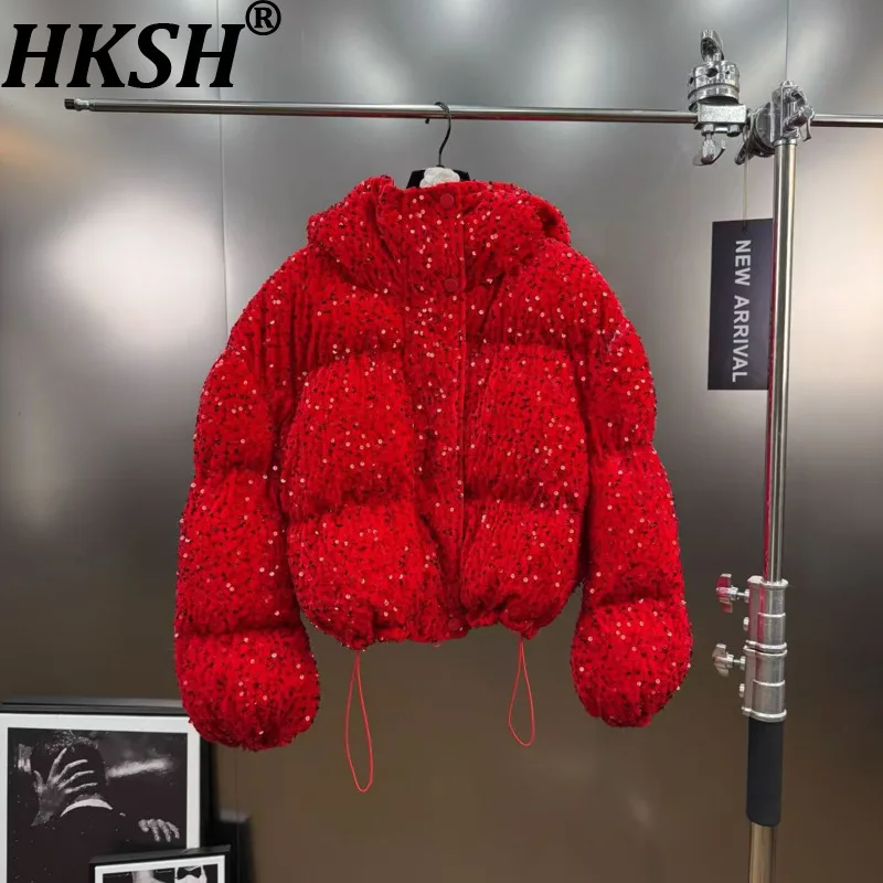 

HKSH 2025 Winter New Women's Padded Coat Hooded Heavy Craft Sequined Drawstring Hem Luxury Trend Streetwear Warm Jackets HK15174