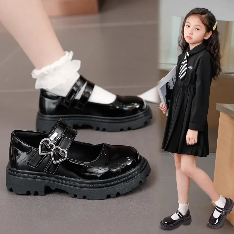 

Girls Chunky Platform Mary Jane Shoes Children's Heart Buckle Strap Thick Heels Pumps Woman Black Patent Leather Lolita Shoes
