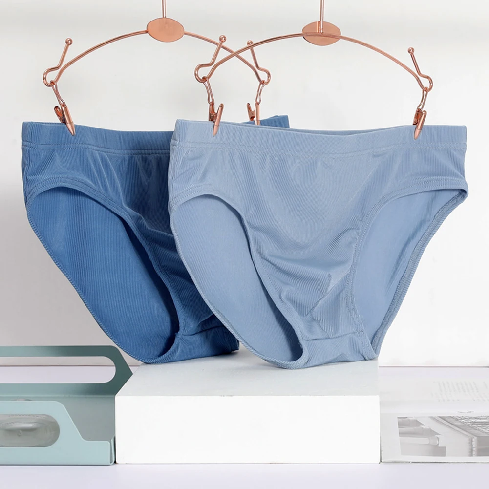 

Men Ice Silk Solid Color Breathable Seamless Lingerie Pouch Underwear Soft Sleep Underpants Male Sexy Panties Briefs Classic