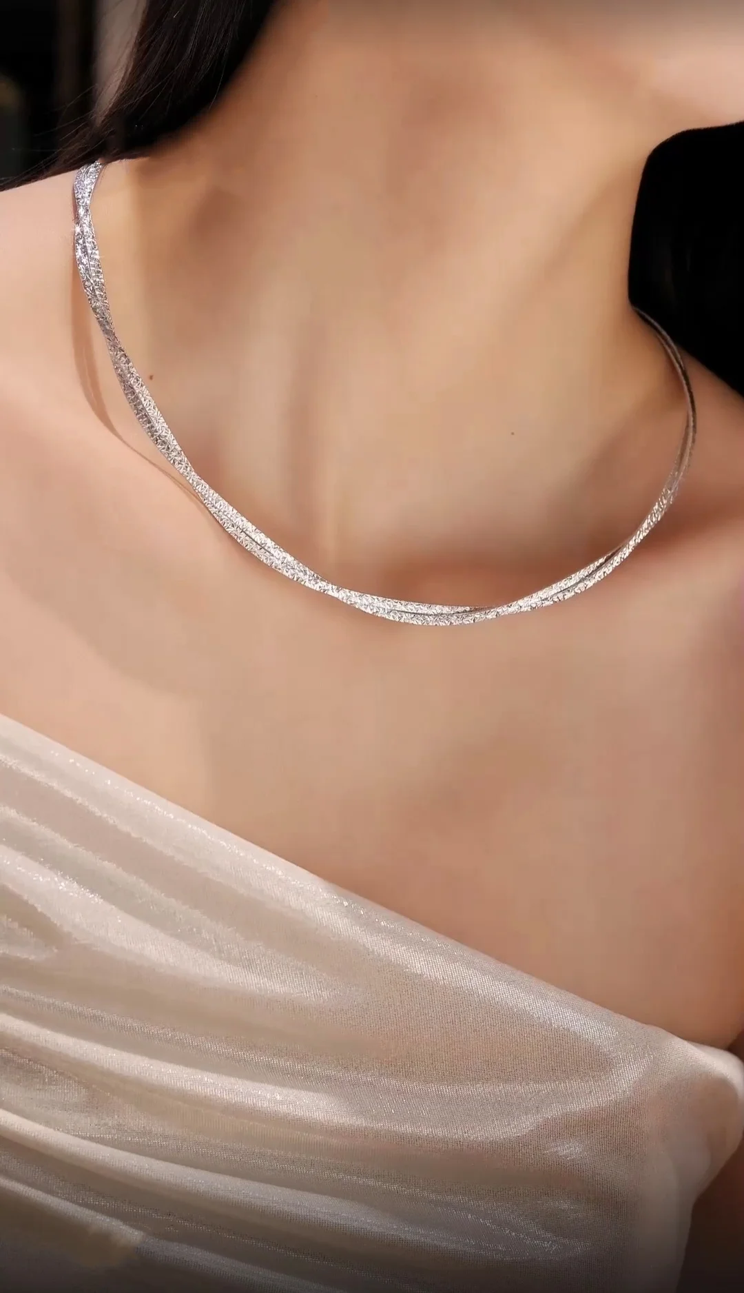 BELLUX Choker 925 Silver Synth - огляд і ціна Layered Necklace Set