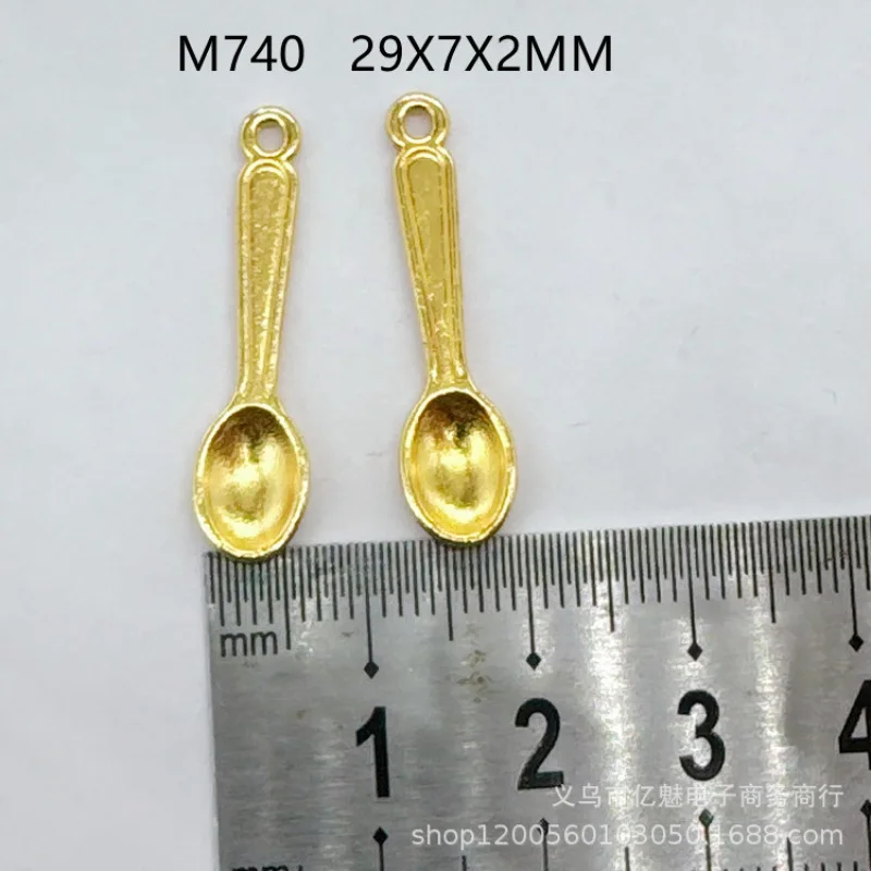 Factory Direct Sales 100Pieces Factory direct sales Doll House DIYFood and Play Small Size Mini Small Spoon Fork Toy Tableware