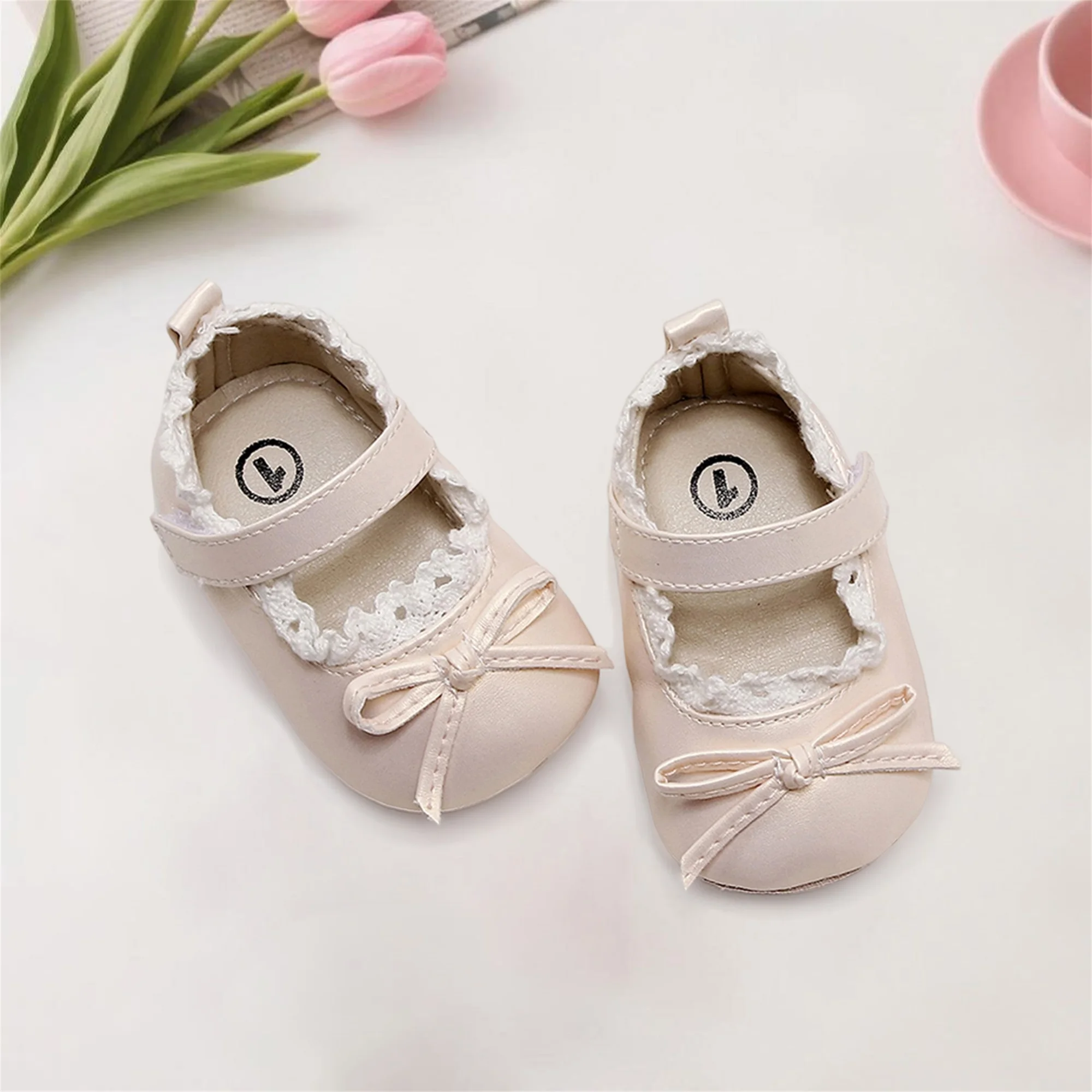 

Infant Girls Sparkly Mary Jane Shoes Shiny PU Leather Bowknot Decor Non-slip Sole First Steps Shoes for Baby Girls
