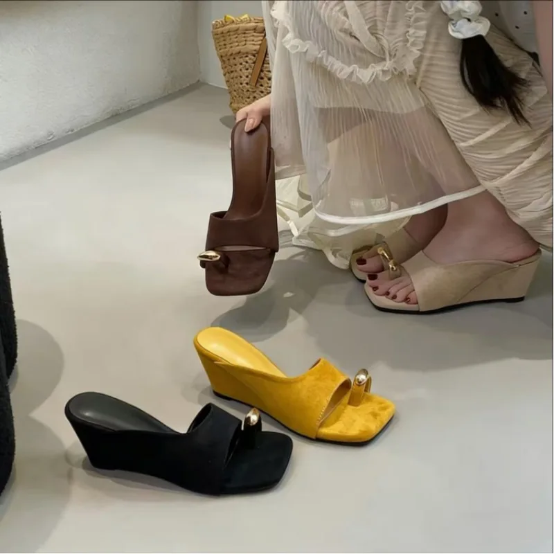 New Fashion Summer High Heel Slippers New Style Slimming Slope Heel Korean Version Bare Toe Flip Flops Cool Slippers Sandals