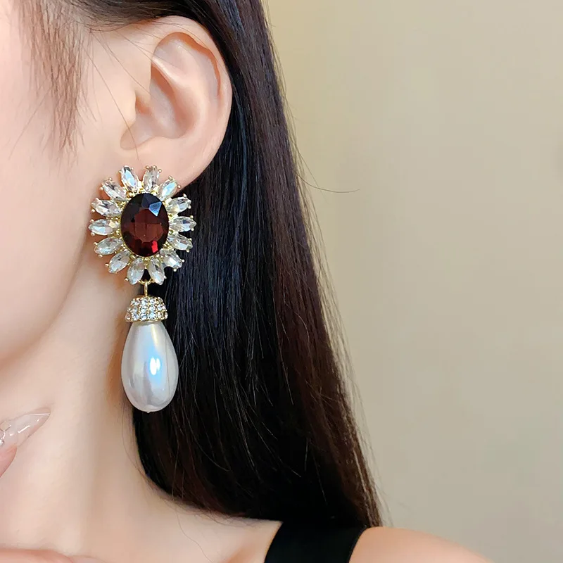 Water Drop Crystal Choker Earrings Necklaces for Women Ladies dainty style Pearl Necklaces Weddings Bride Jewelry