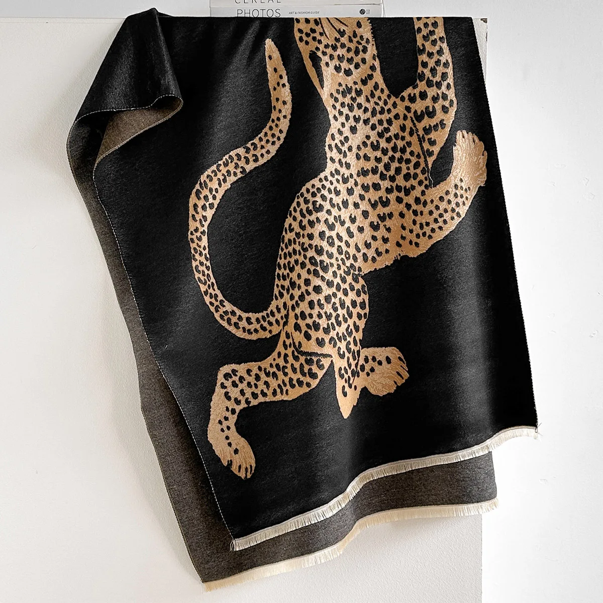 Leopard Pattern Shawl Scarf for Women Winter Warm Cashmere Versatile Blanket Neck Wrap Fashion Accessory