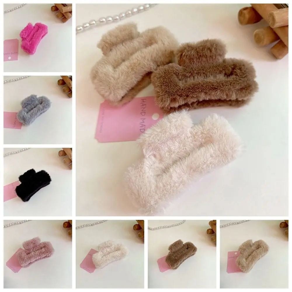 Cute Square Plush Hair Claw Ponytail Holder Grab Clip Hair Clip Hair Accessories Korean Style Large Shark Clip Travel