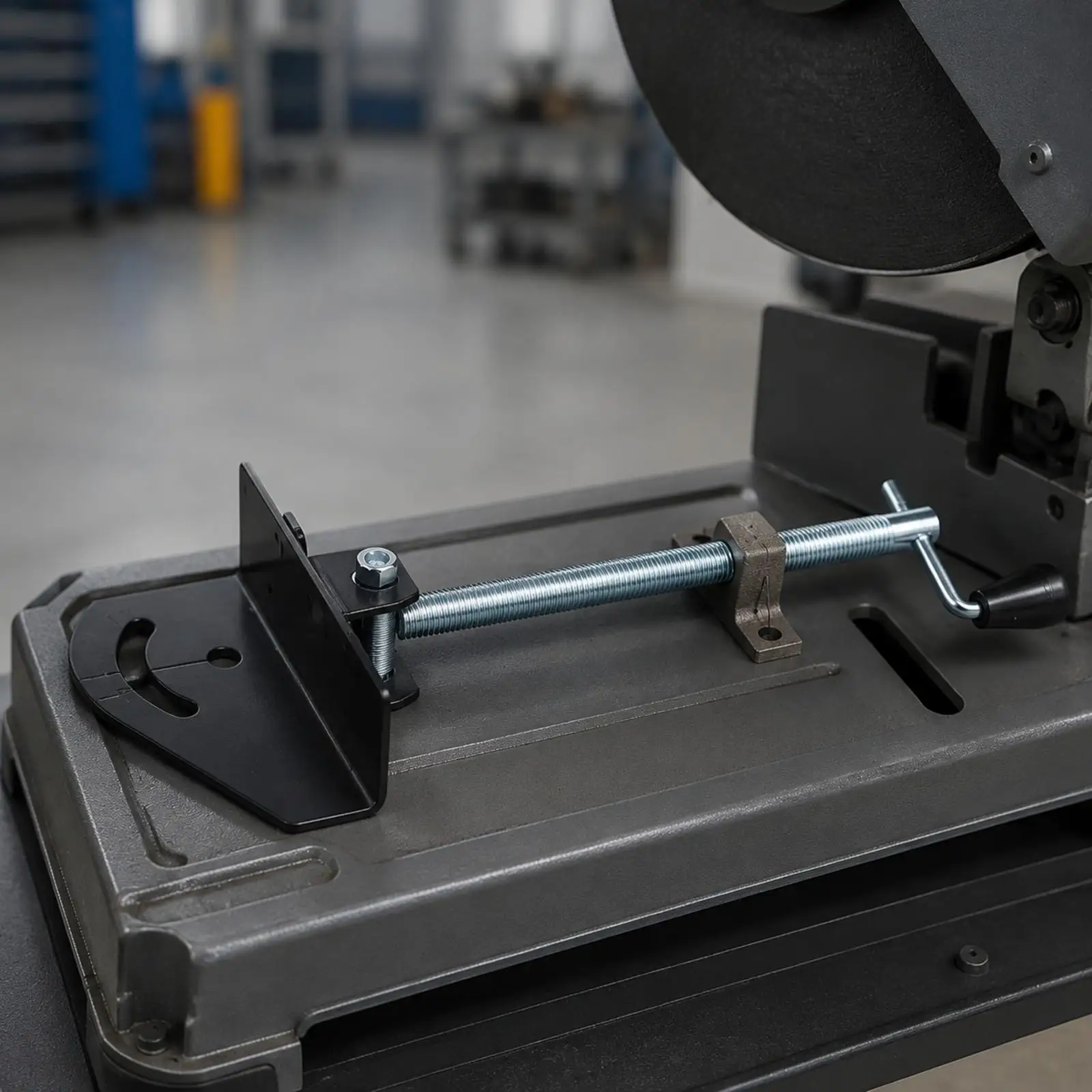 Compatible Metal-Cutting Machine Clamp | Manual Workholding Design Cast-Iron Body