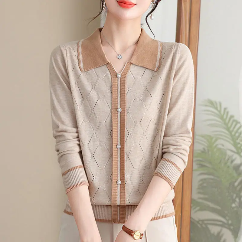 2023 Spring and Autumn Polo Collar Long Sleeve Solid Loose Sweater Age Reducing Comfortable Office Lady Leisure Female Underlay