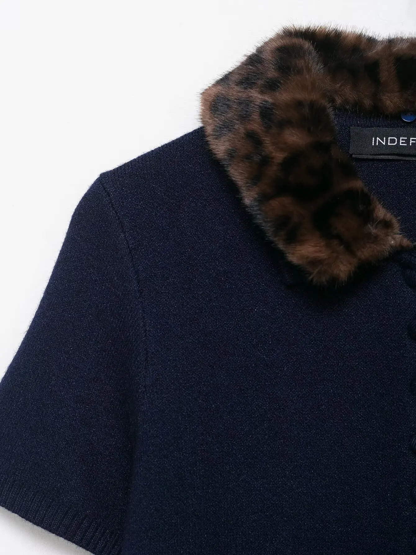 KONDALA Chic Casual 2025 Knit Women Vintage Sweaters Autumn Elegant Short Sleeve Top Streetwear Leopard Fur Collar Mujer Outwear